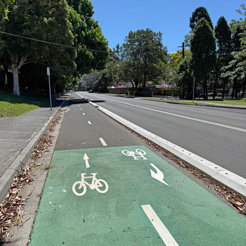 Example of two-way bicycle path